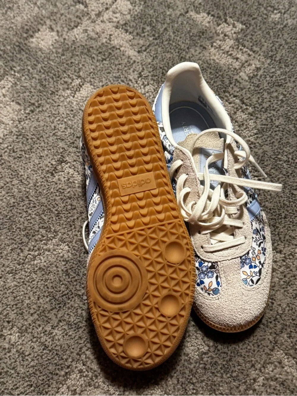 adidas Samba OG. Liberty London Blue Flower sneakers. - Picture 3 of 5